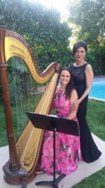 ClareBe is a professional harpist in San Diego, California.